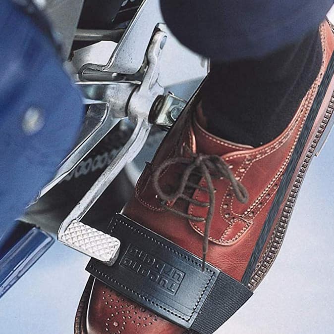 Quel protège chaussure moto choisir ?