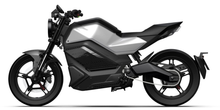 Niu RQi