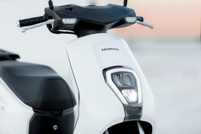 Honda EM1 e blanc